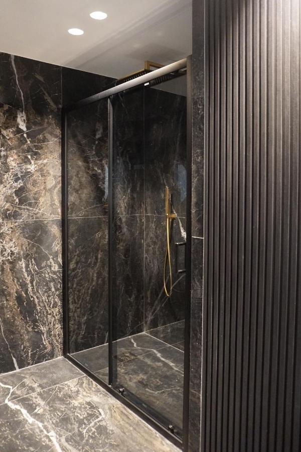 Yls Luxury Suites Milan Bagian luar foto