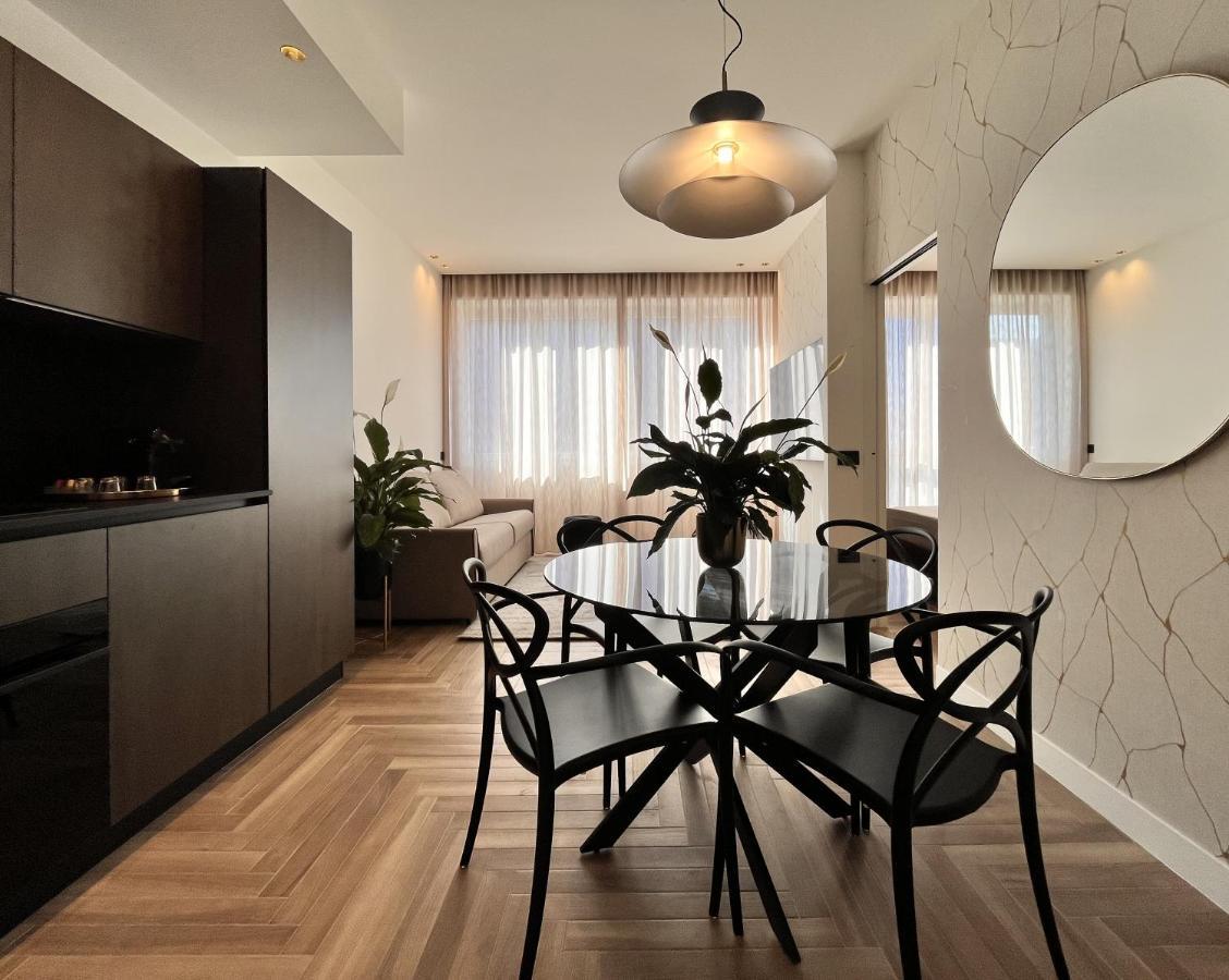 Yls Luxury Suites Milan Bagian luar foto