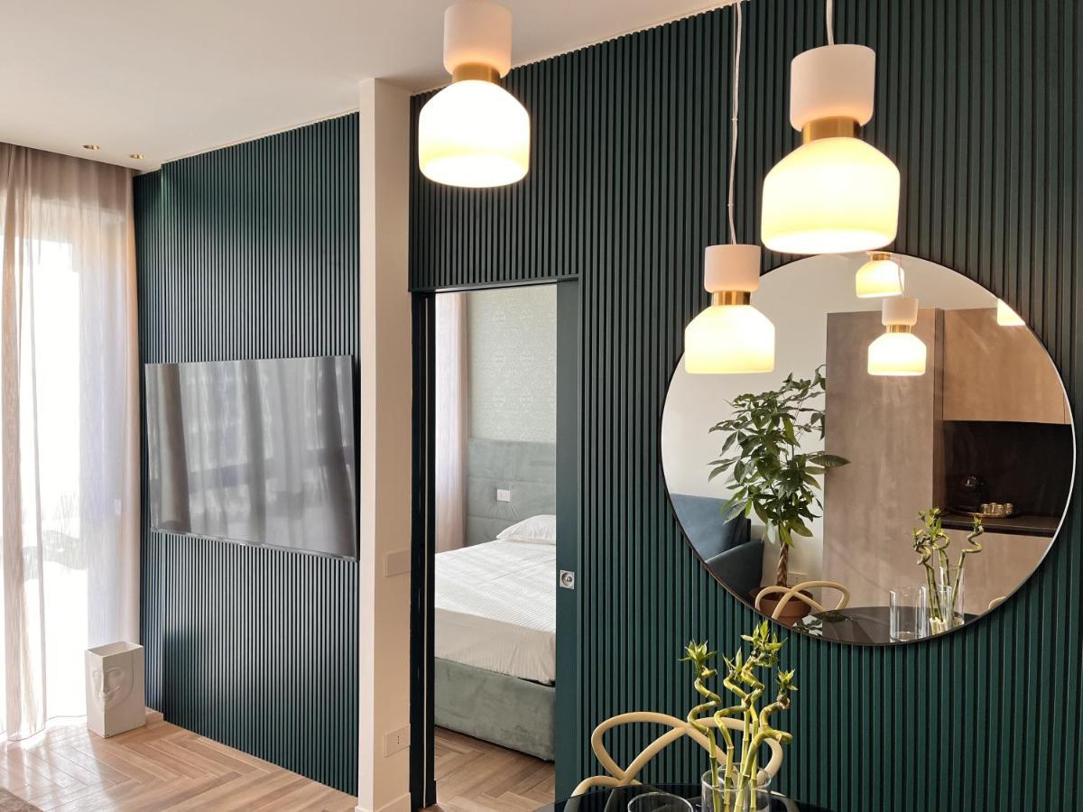 Yls Luxury Suites Milan Bagian luar foto